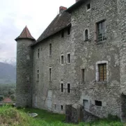 extérieur du Château du Carre à La Terrasse